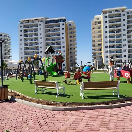 уютная квартира в шикарном комплексе Ceasar Apartamento *