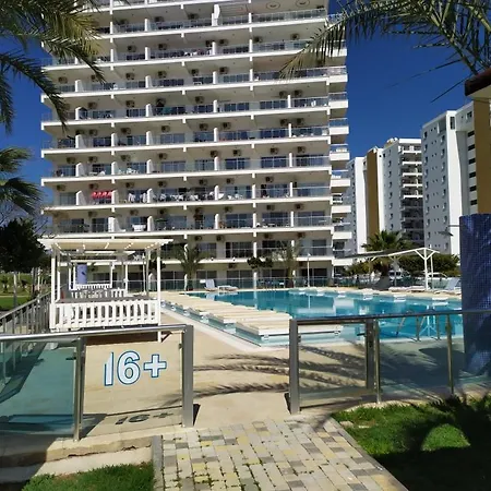 уютная квартира в шикарном комплексе Ceasar Agios Georgios (Famagusta)
